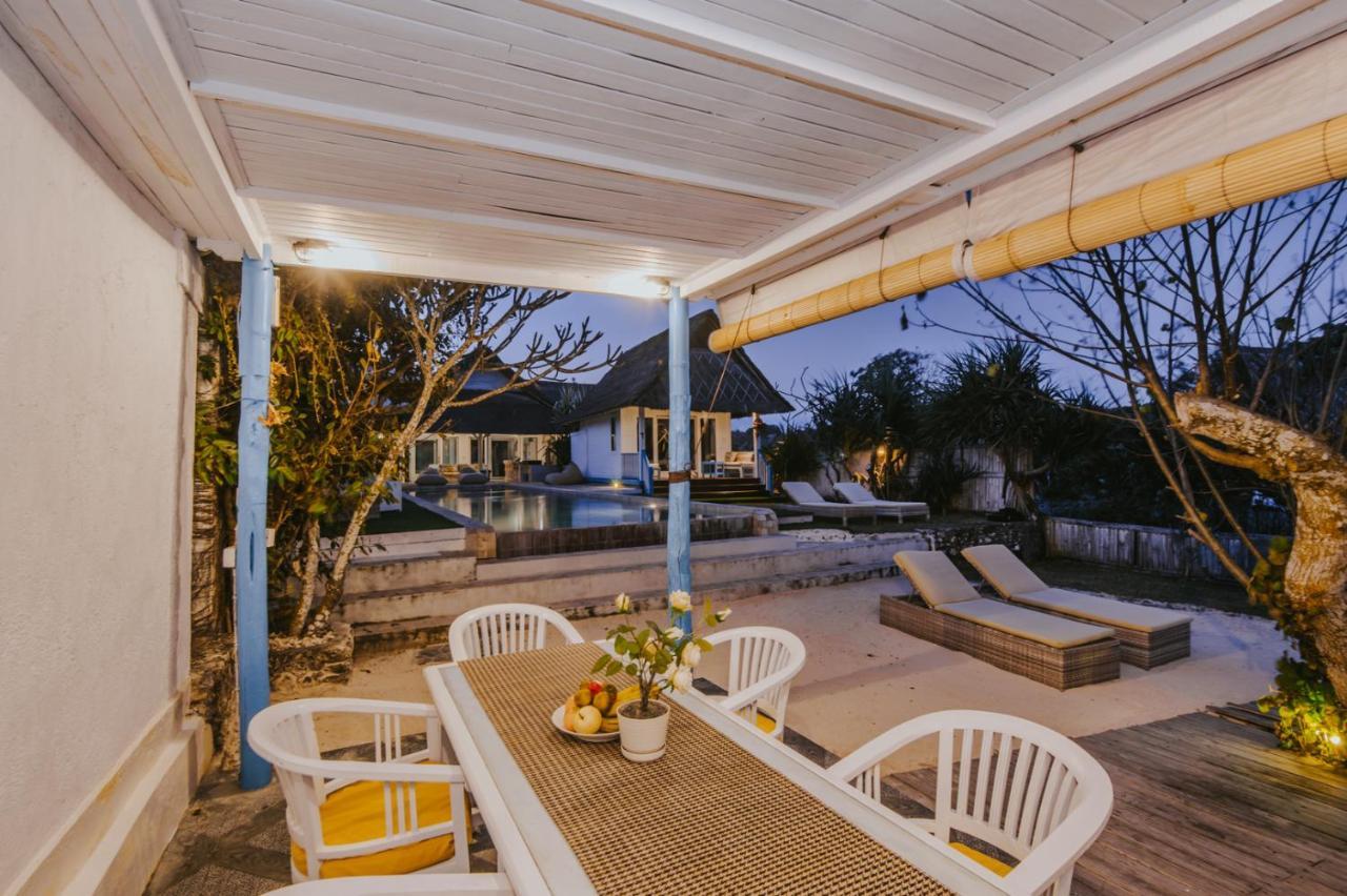 Villa Waru レンボンガン島 エクステリア 写真