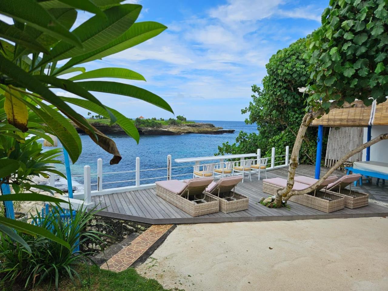 Villa Waru レンボンガン島 エクステリア 写真