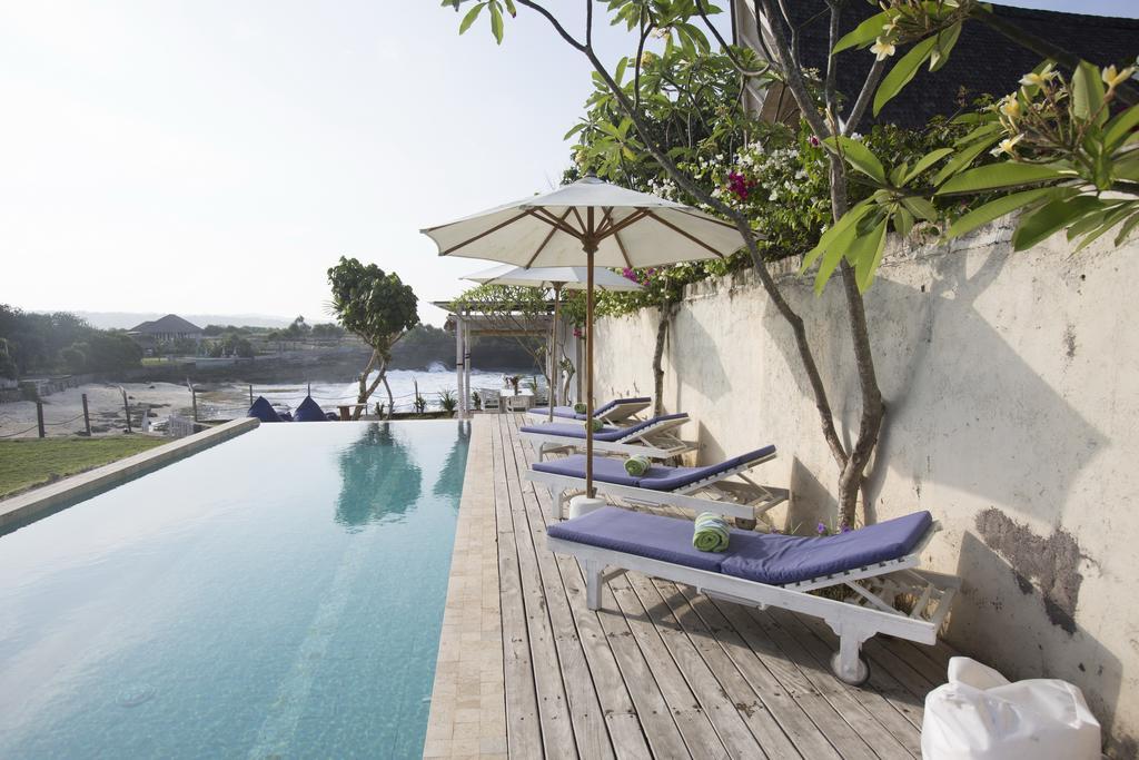 Villa Waru レンボンガン島 部屋 写真