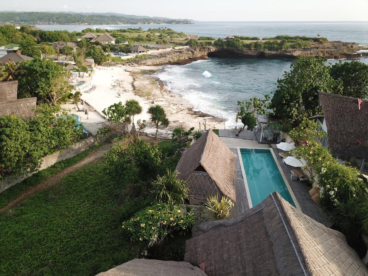 Villa Waru レンボンガン島 エクステリア 写真
